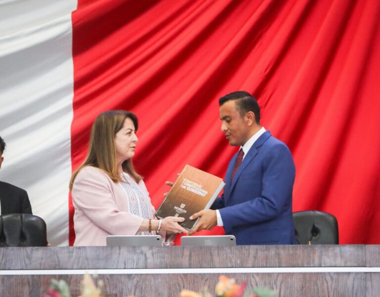 Gobernadora de Morelos presenta balance anual y destaca avances en seguridad, inversión y bienestar social